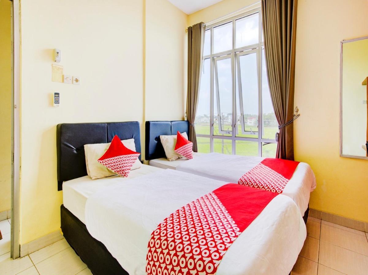 Oyo 3746 Double Tree Guesthouse Purwokerto Bagian luar foto