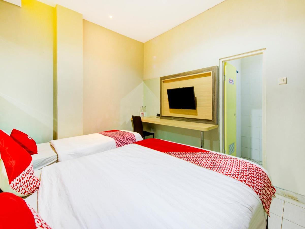 Oyo 3746 Double Tree Guesthouse Purwokerto Bagian luar foto