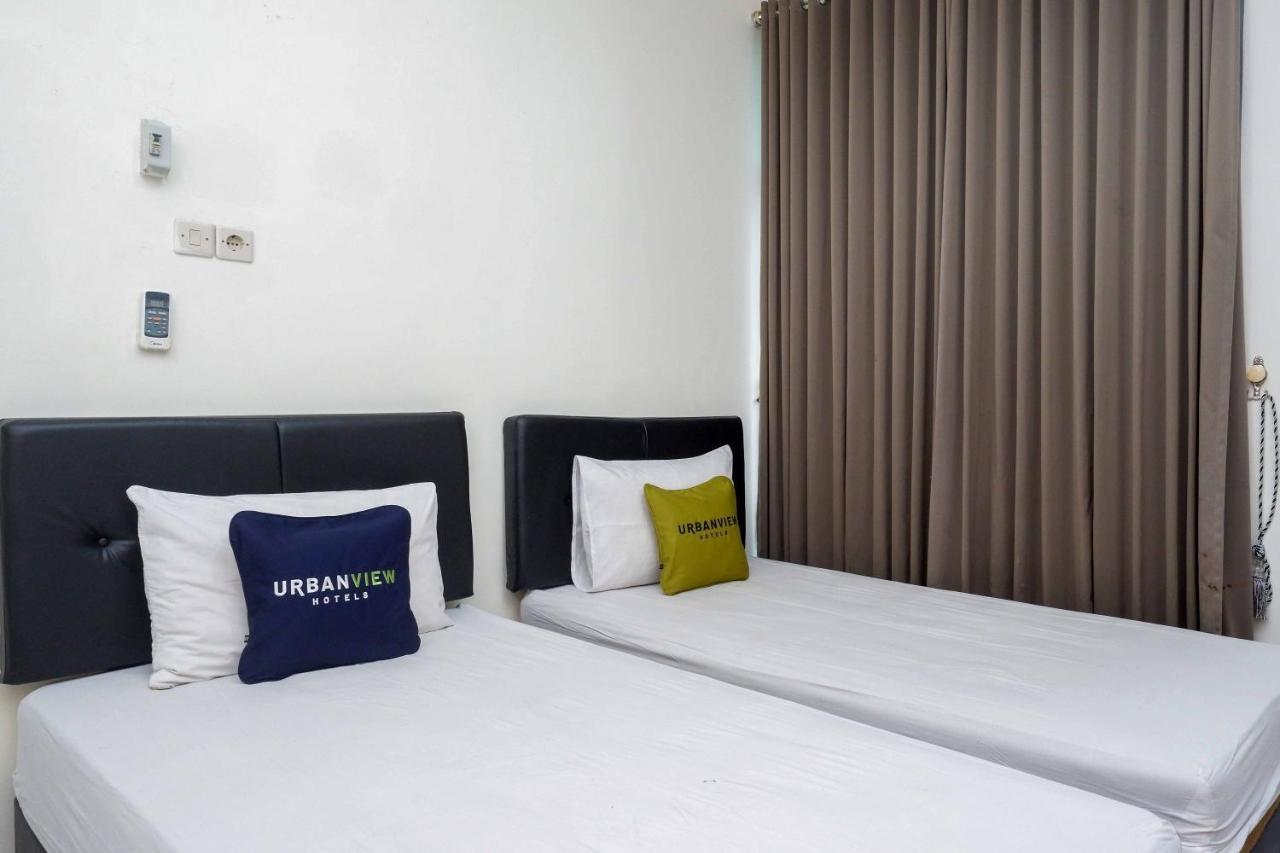 Oyo 3746 Double Tree Guesthouse Purwokerto Bagian luar foto
